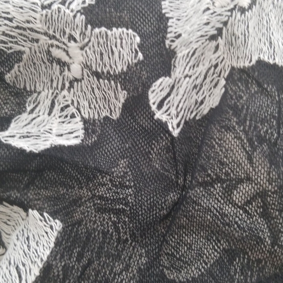 Fashion Nova Bodysuit Size S - Picture 6 of 7